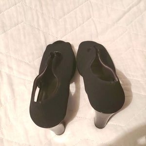 Life Stride Simply Comfort 3-Inch Peep Toe Heels